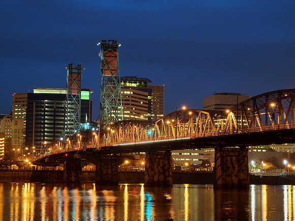 Hawthorne Bridge HDR 1