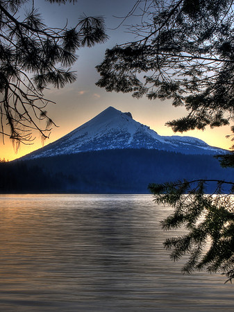 Mt. McLoughlin over Lake of the Woods
